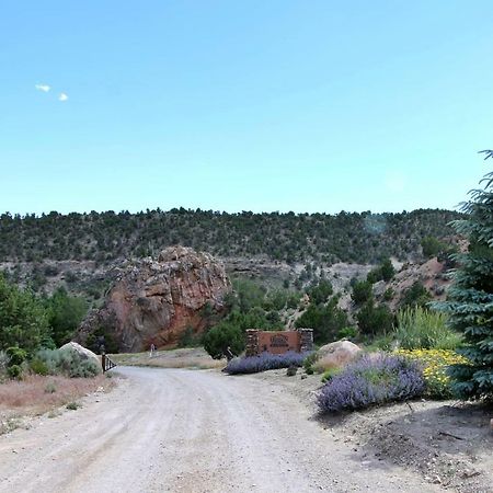 Hidden Canyon Retreat Baker Екстериор снимка